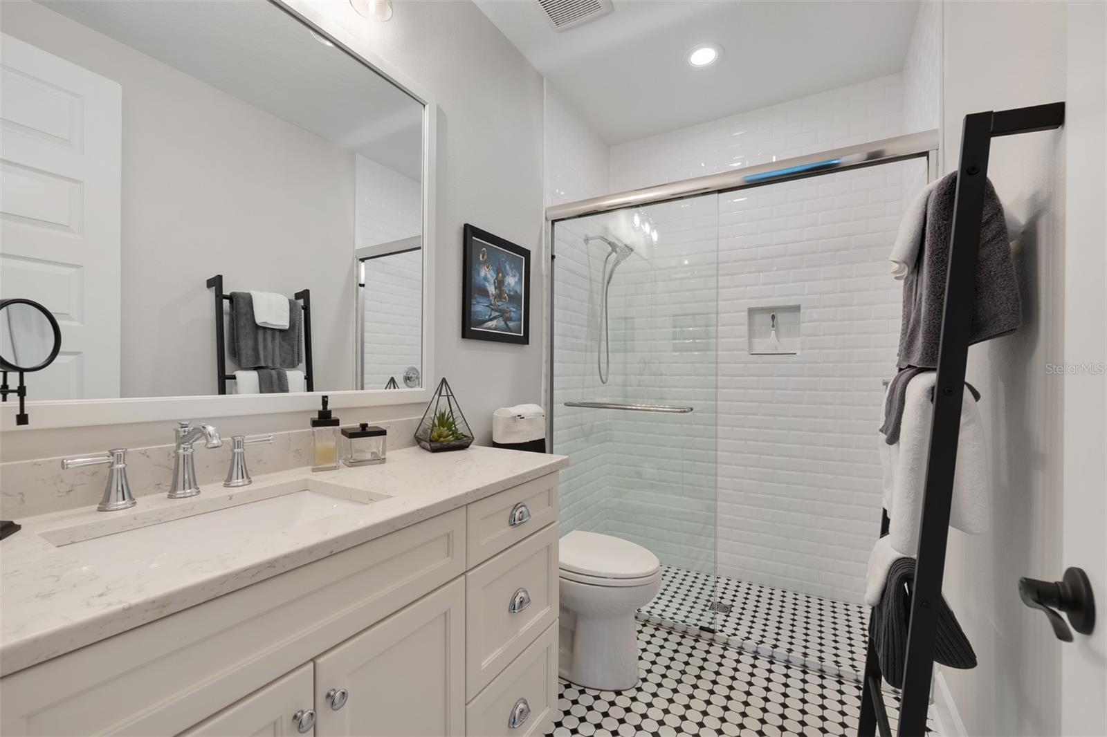 CLAIR MEL SUB UNIT - Residential