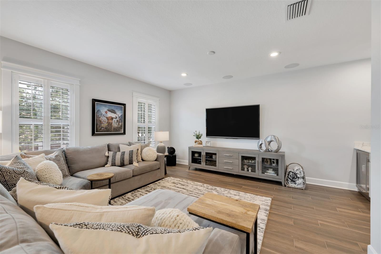 CLAIR MEL SUB UNIT - Residential