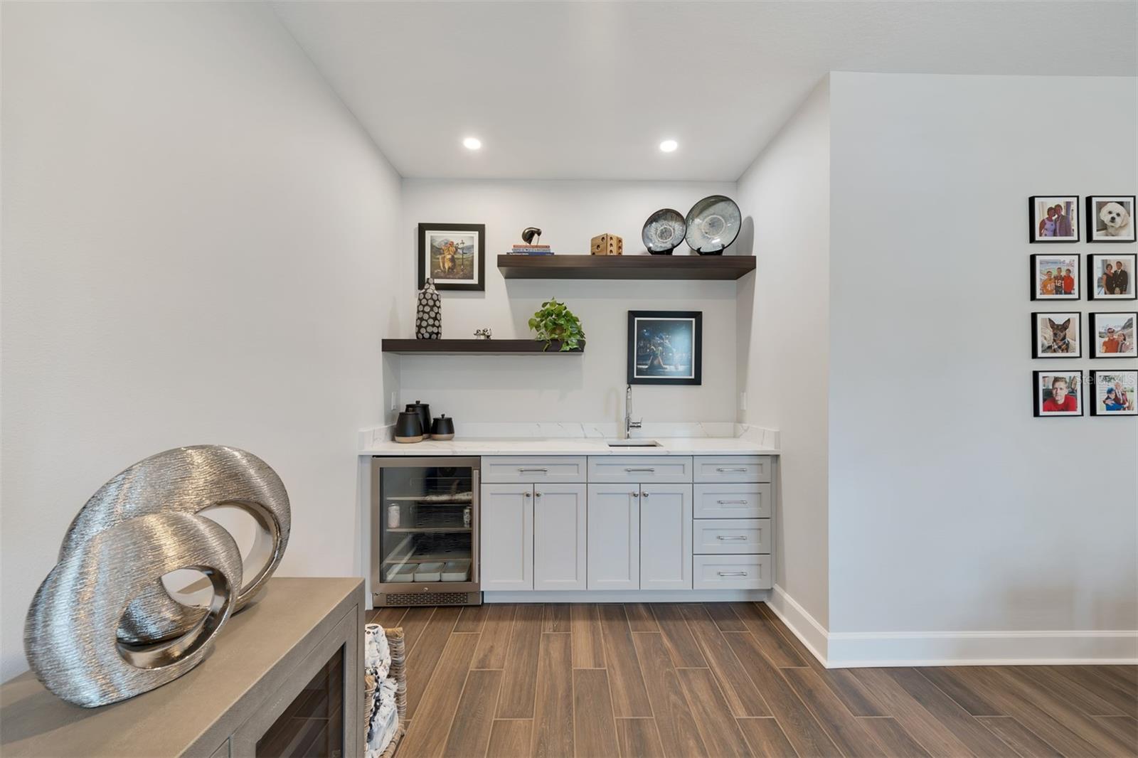 CLAIR MEL SUB UNIT - Residential