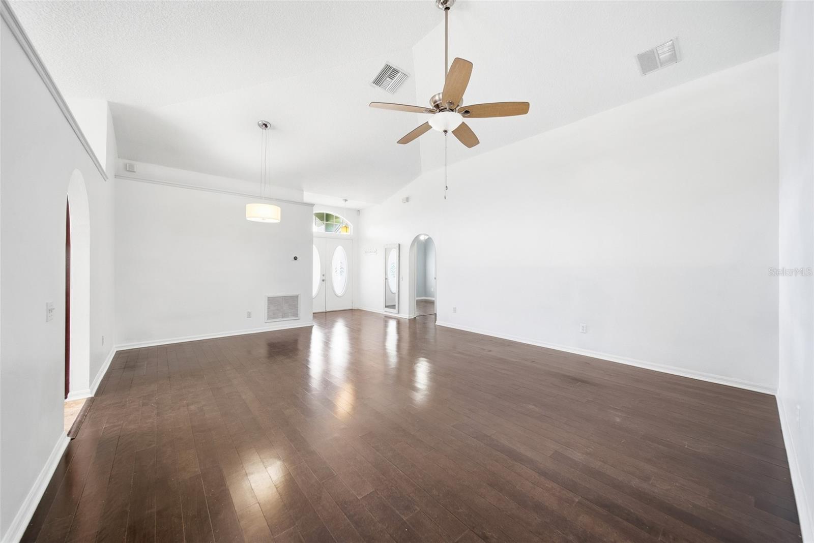 SUNCREST - Residential