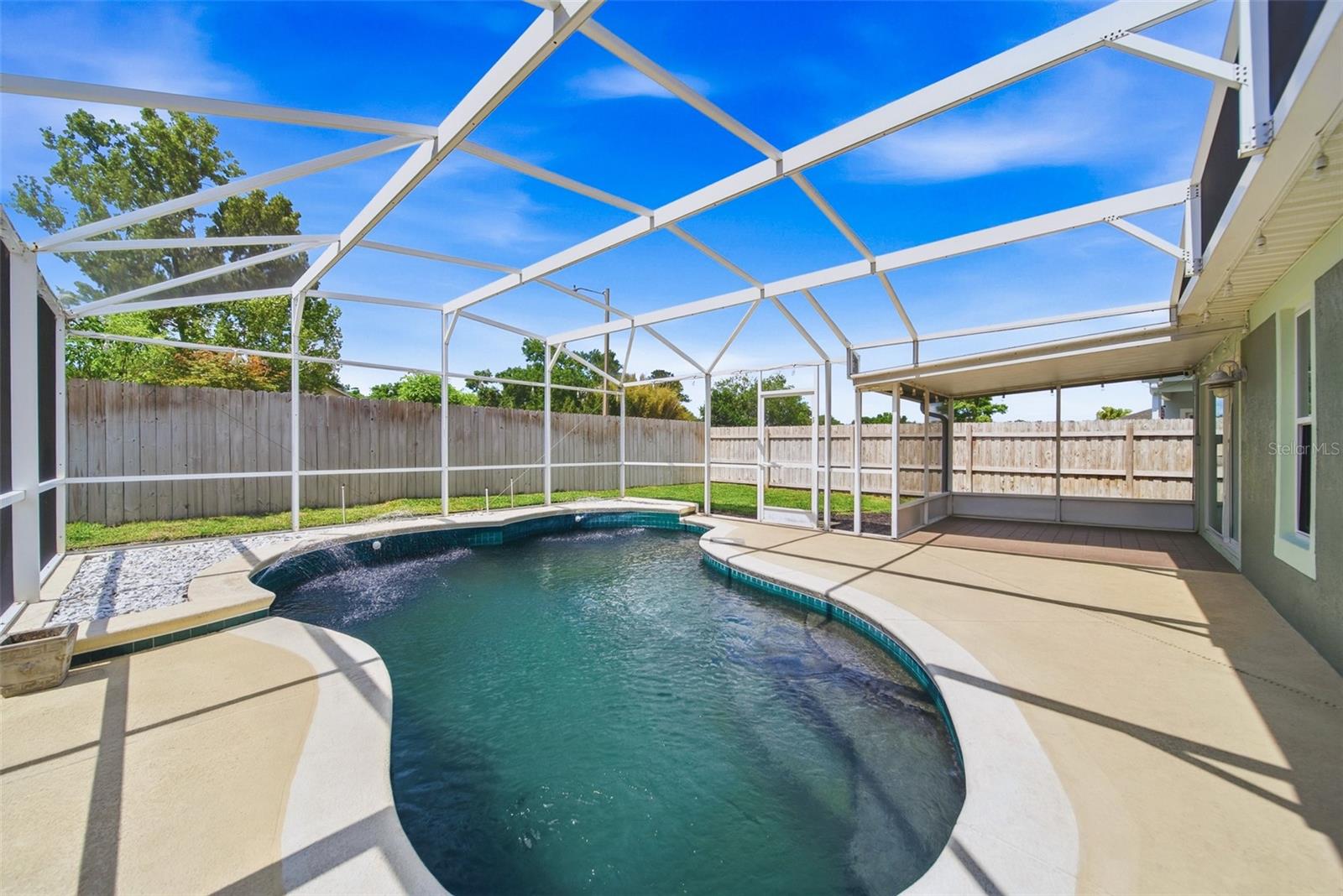 10836 CHERRY OAK CIRCLE