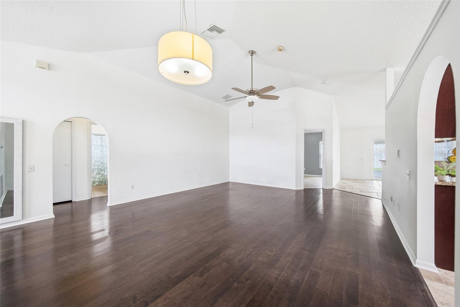 SUNCREST - Residential