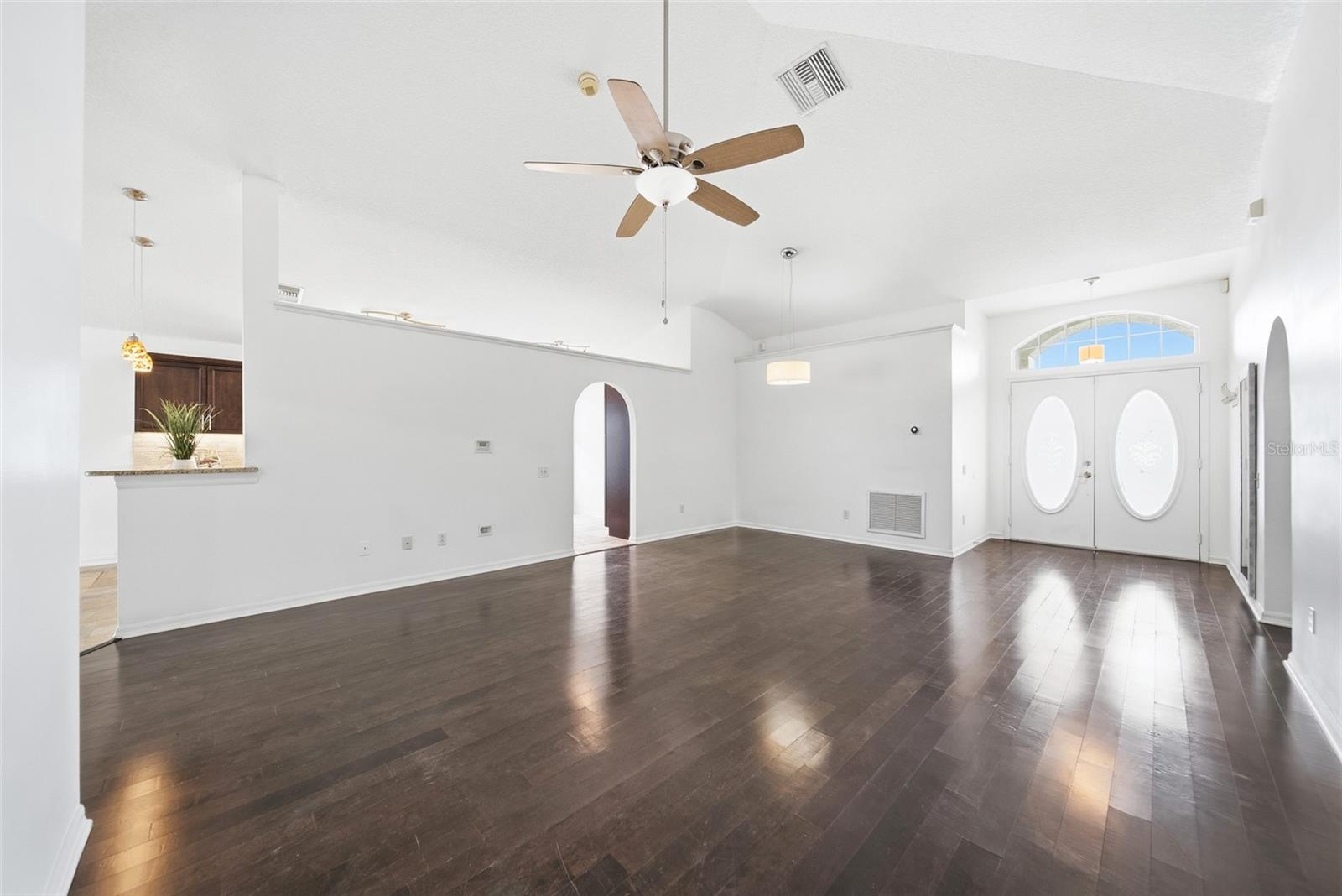 SUNCREST - Residential