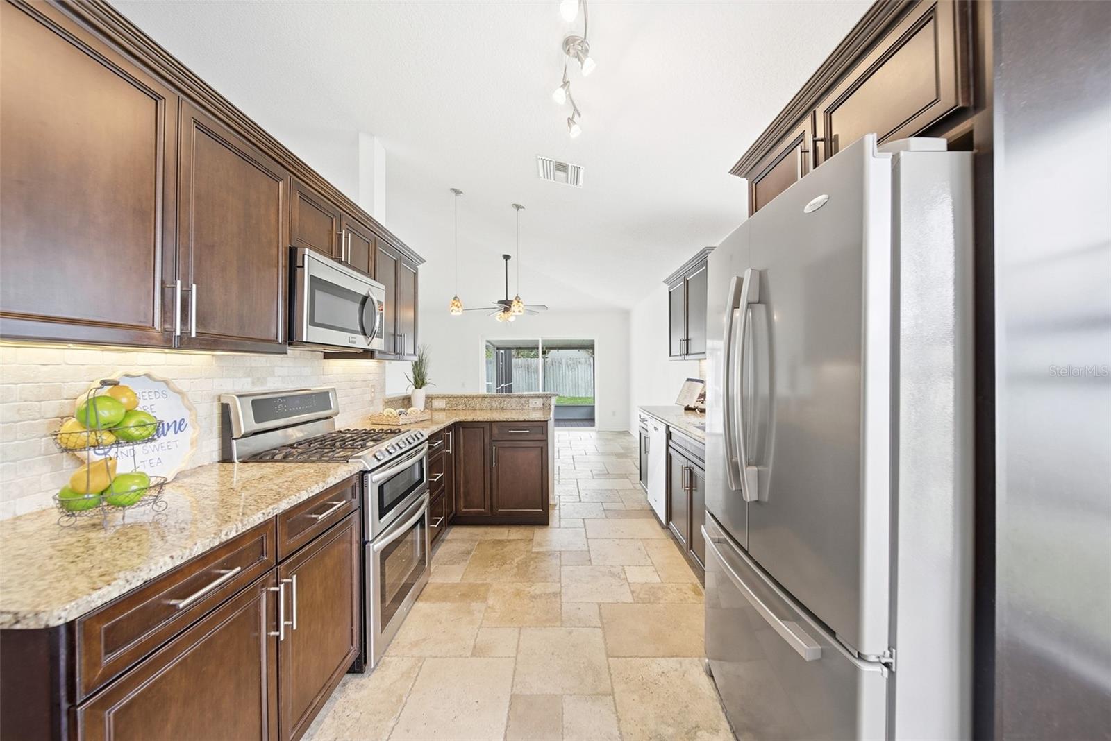 SUNCREST - Residential