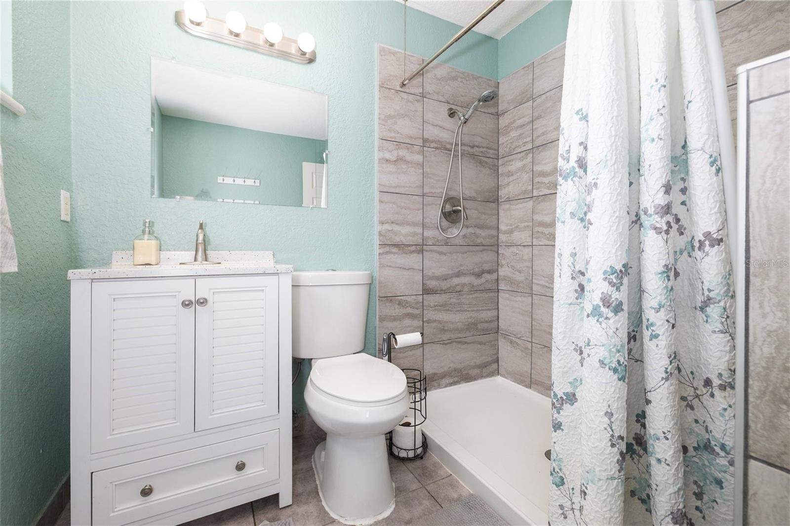 FLORIDA SHORES 01 - Residential