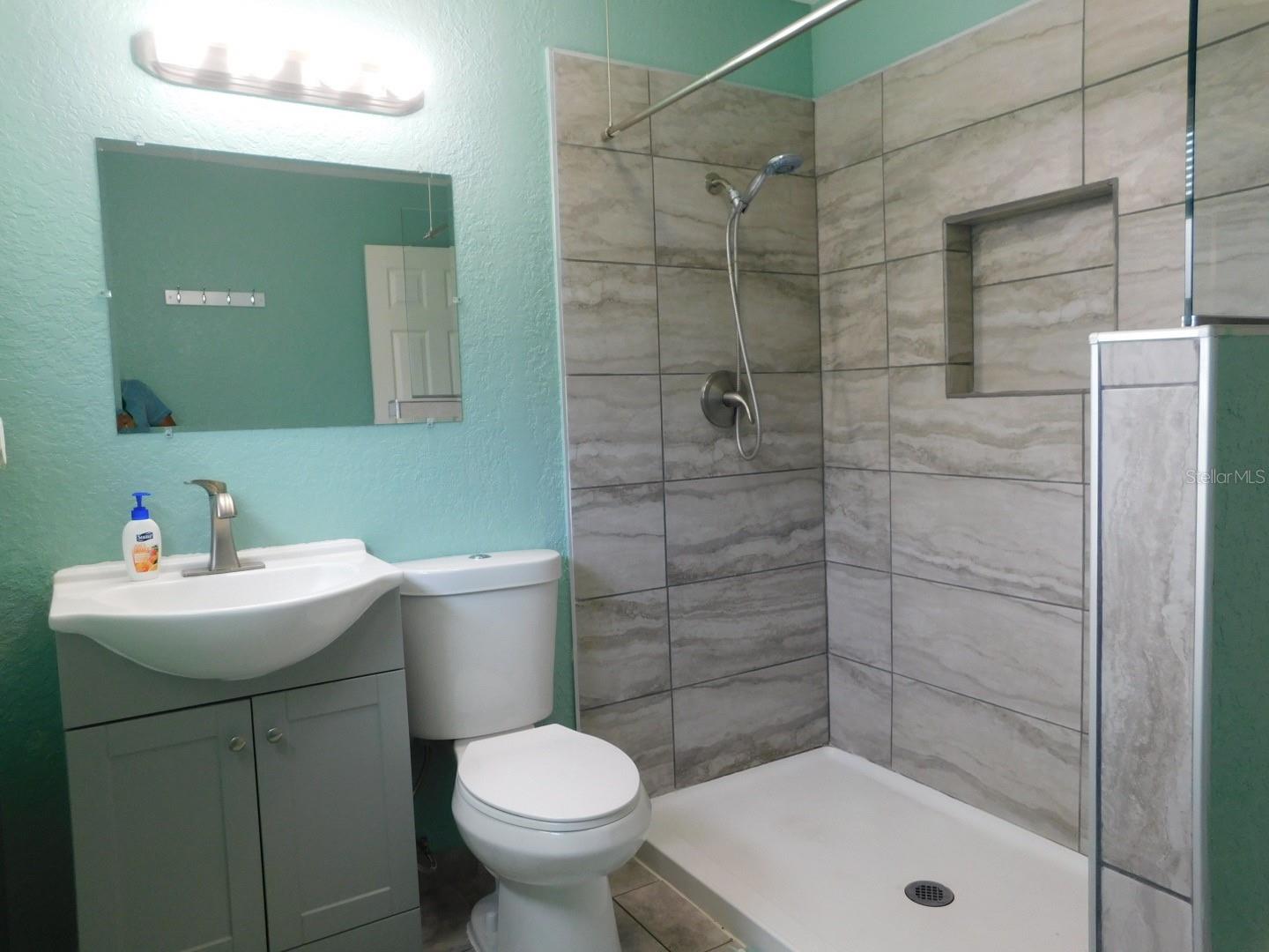 FLORIDA SHORES 01 - Residential