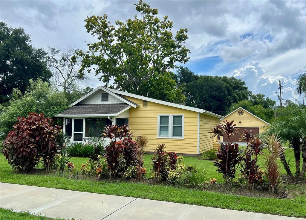 Photo of 5430 16th Street, Zephyrhills, FL 33542 (MLS # TB8418902)