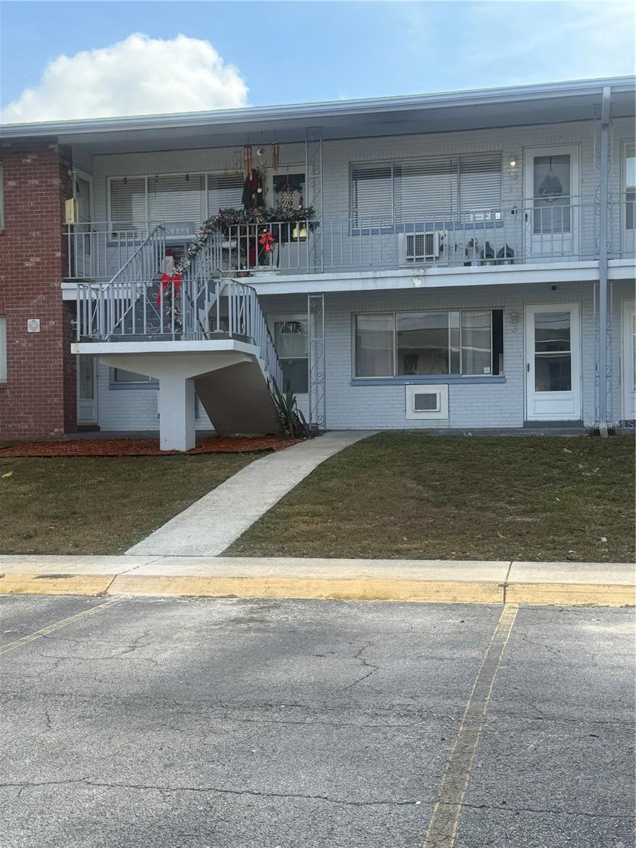 SHELLEY GARDENS 2 CONDO - Residential Lease