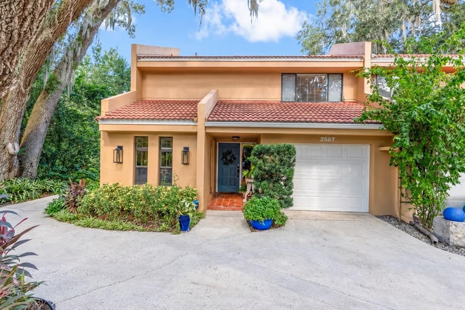 2887 TEMPLE TRAIL