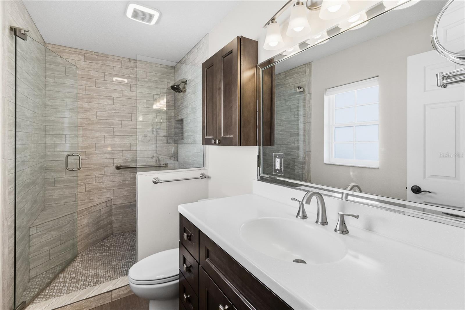 BARDMOOR GOLF VIEW ESTATE 3RD ADD - Residential