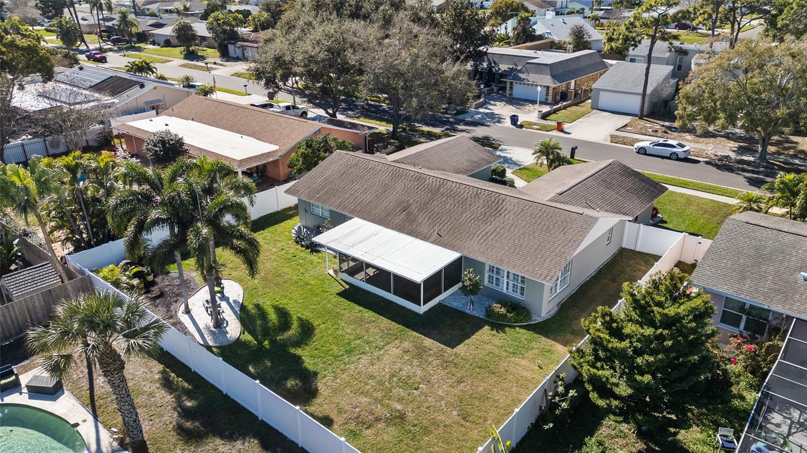 BARDMOOR GOLF VIEW ESTATE 3RD ADD - Residential