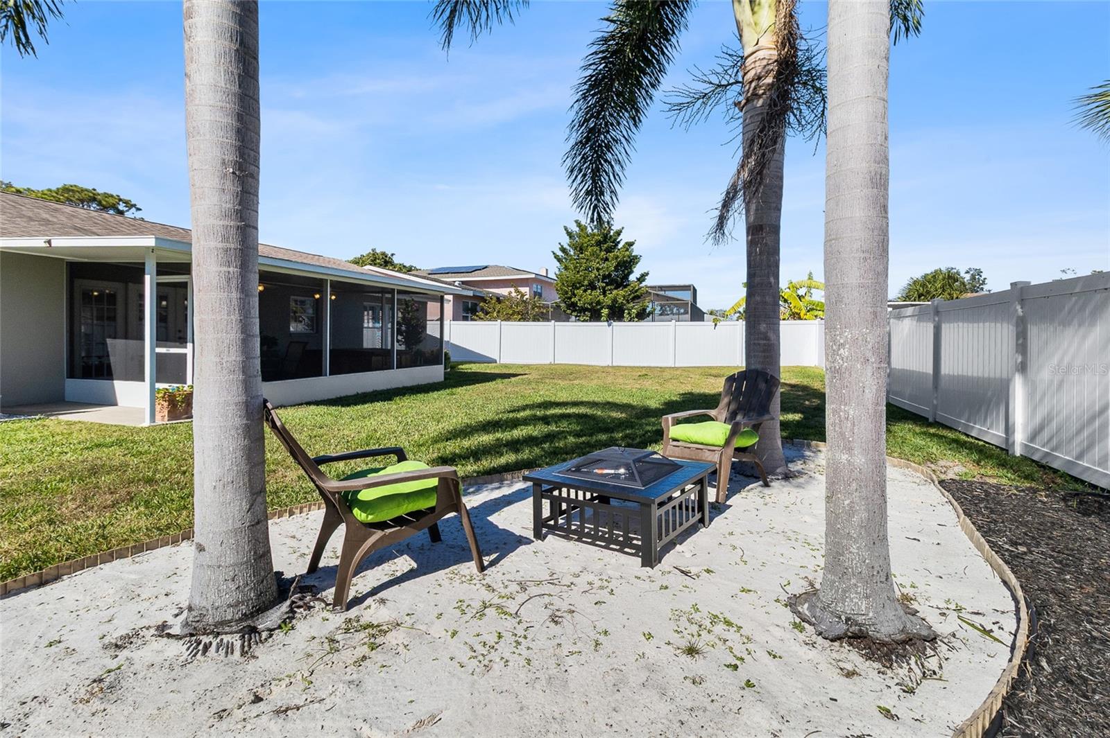 BARDMOOR GOLF VIEW ESTATE 3RD ADD - Residential