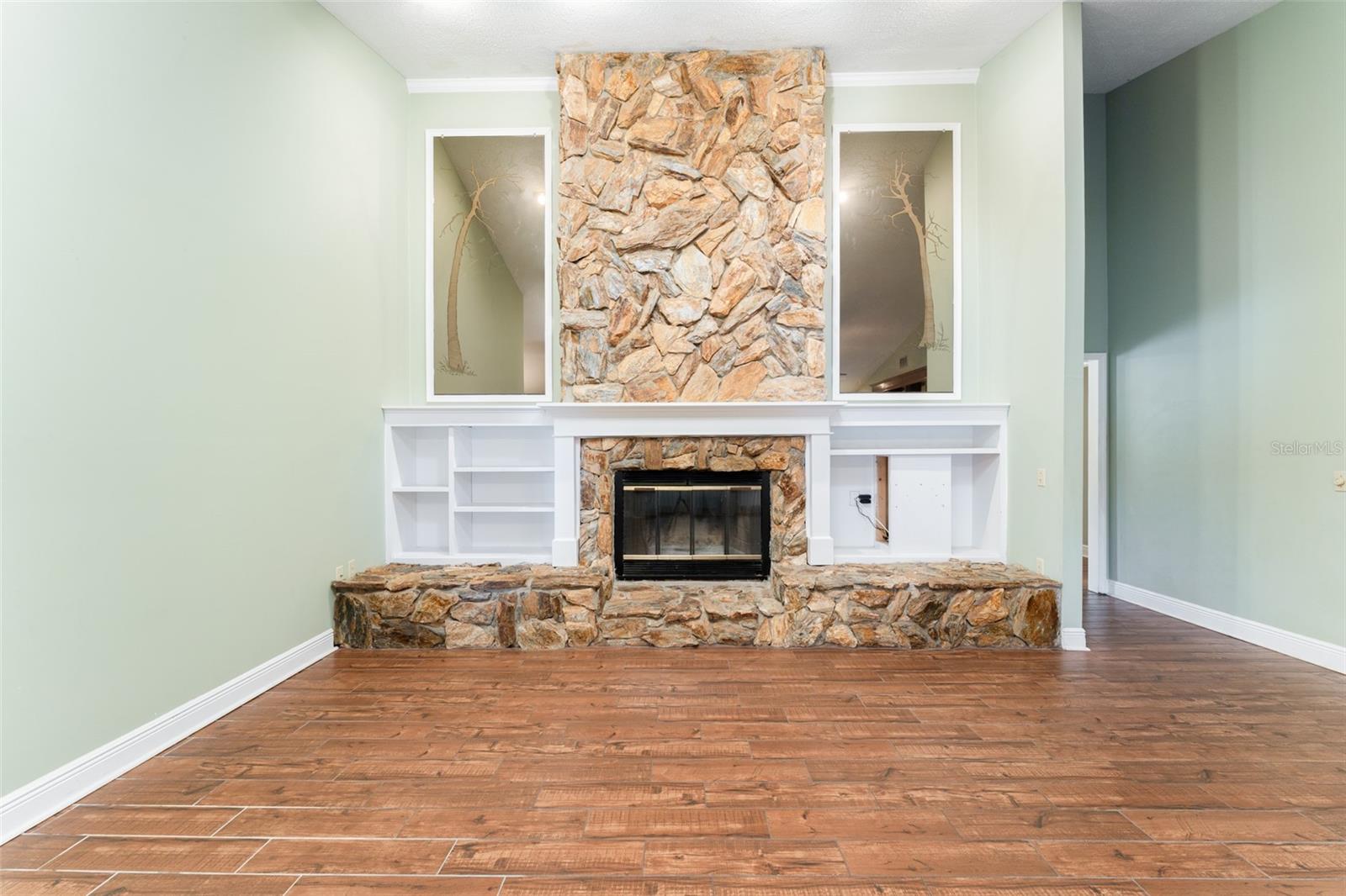 WELLINGTON - Residential