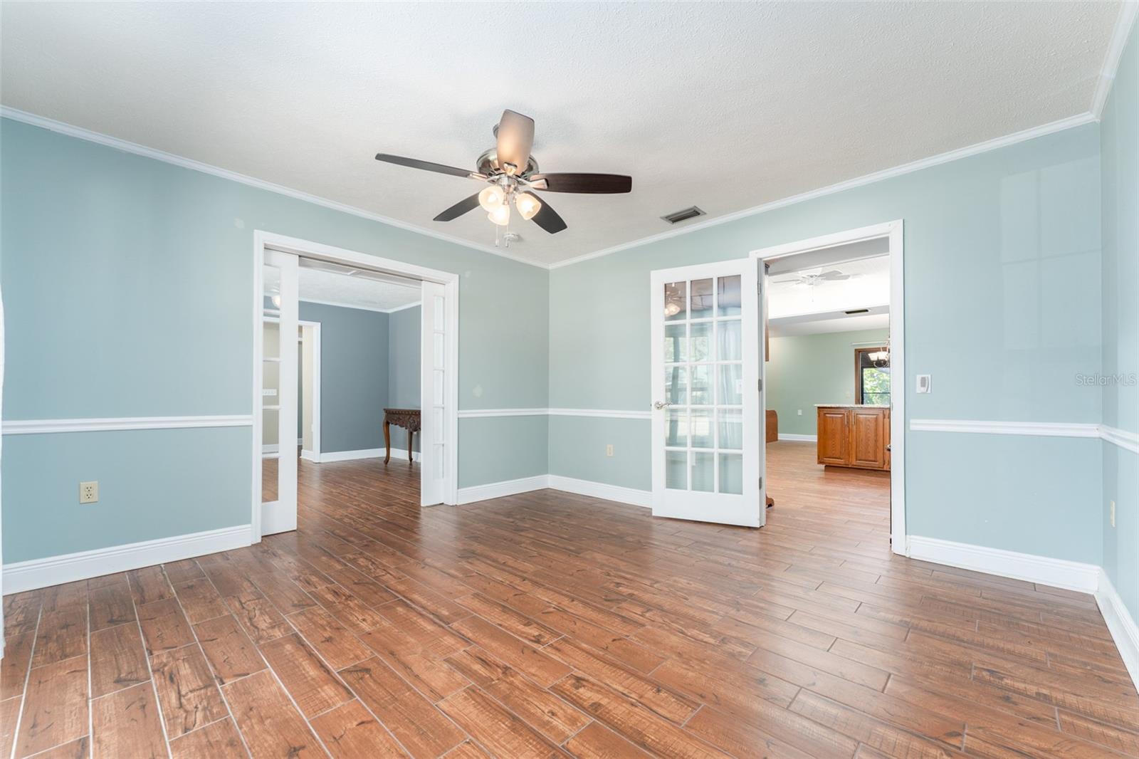 WELLINGTON - Residential