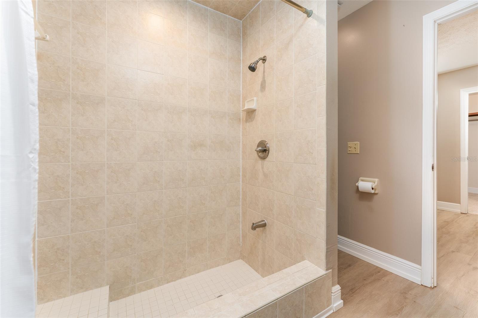 WELLINGTON - Residential