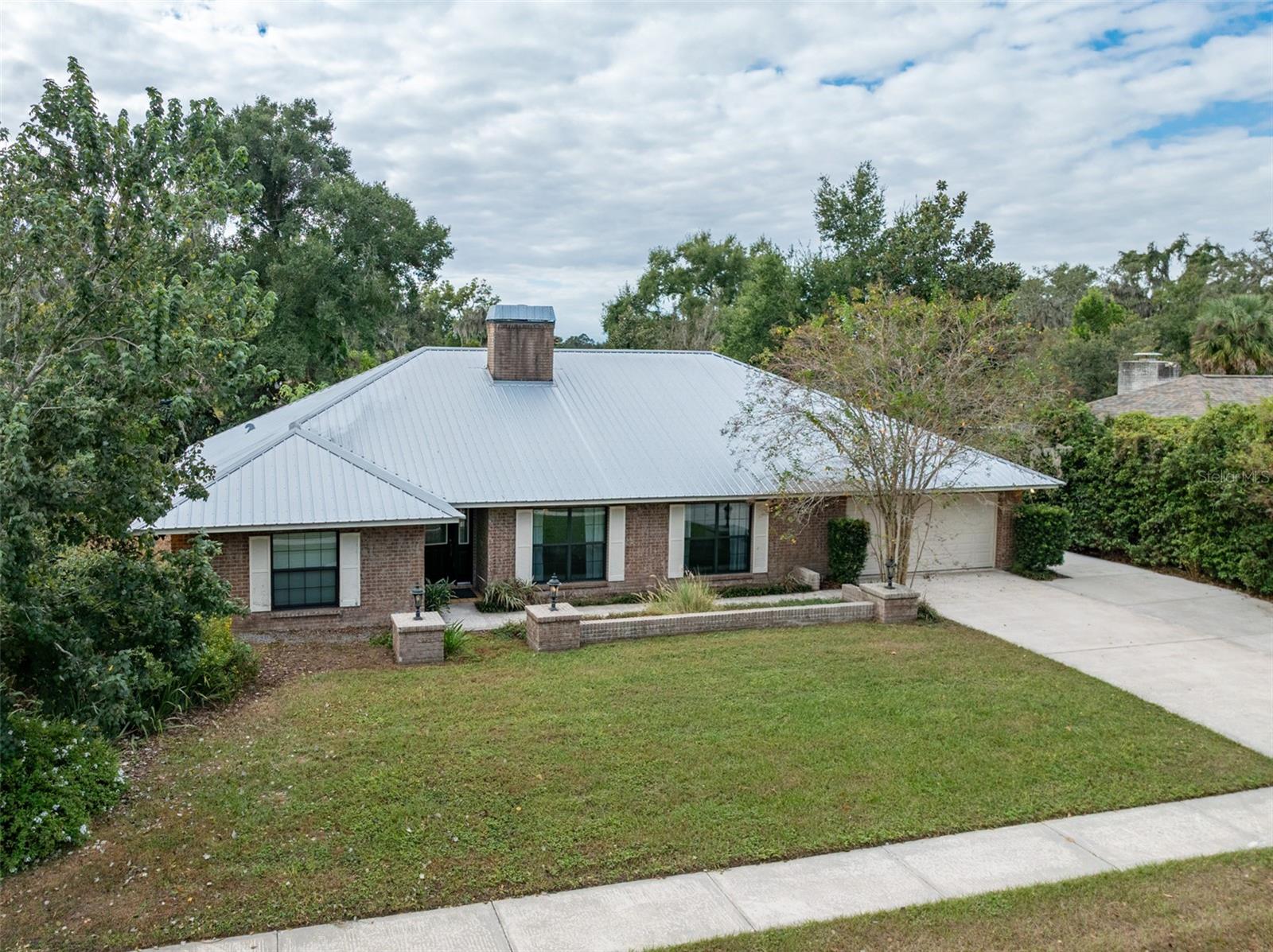 WELLINGTON - Residential