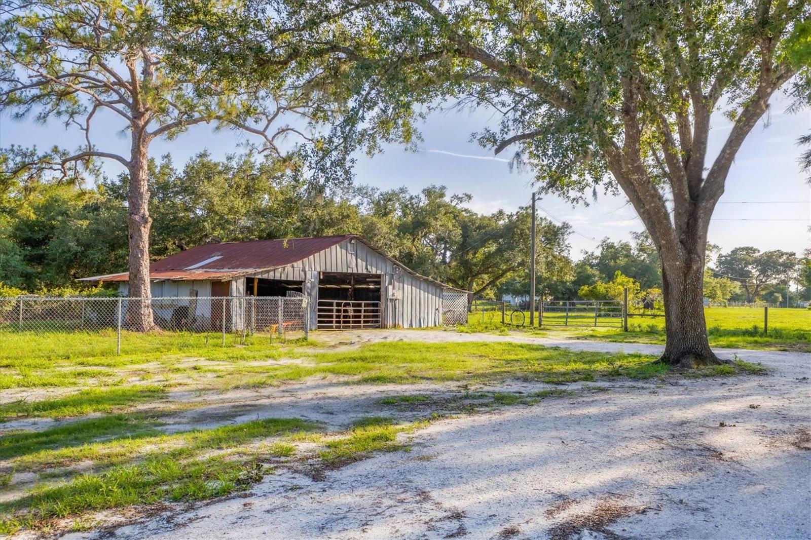 ACREAGE - Residential