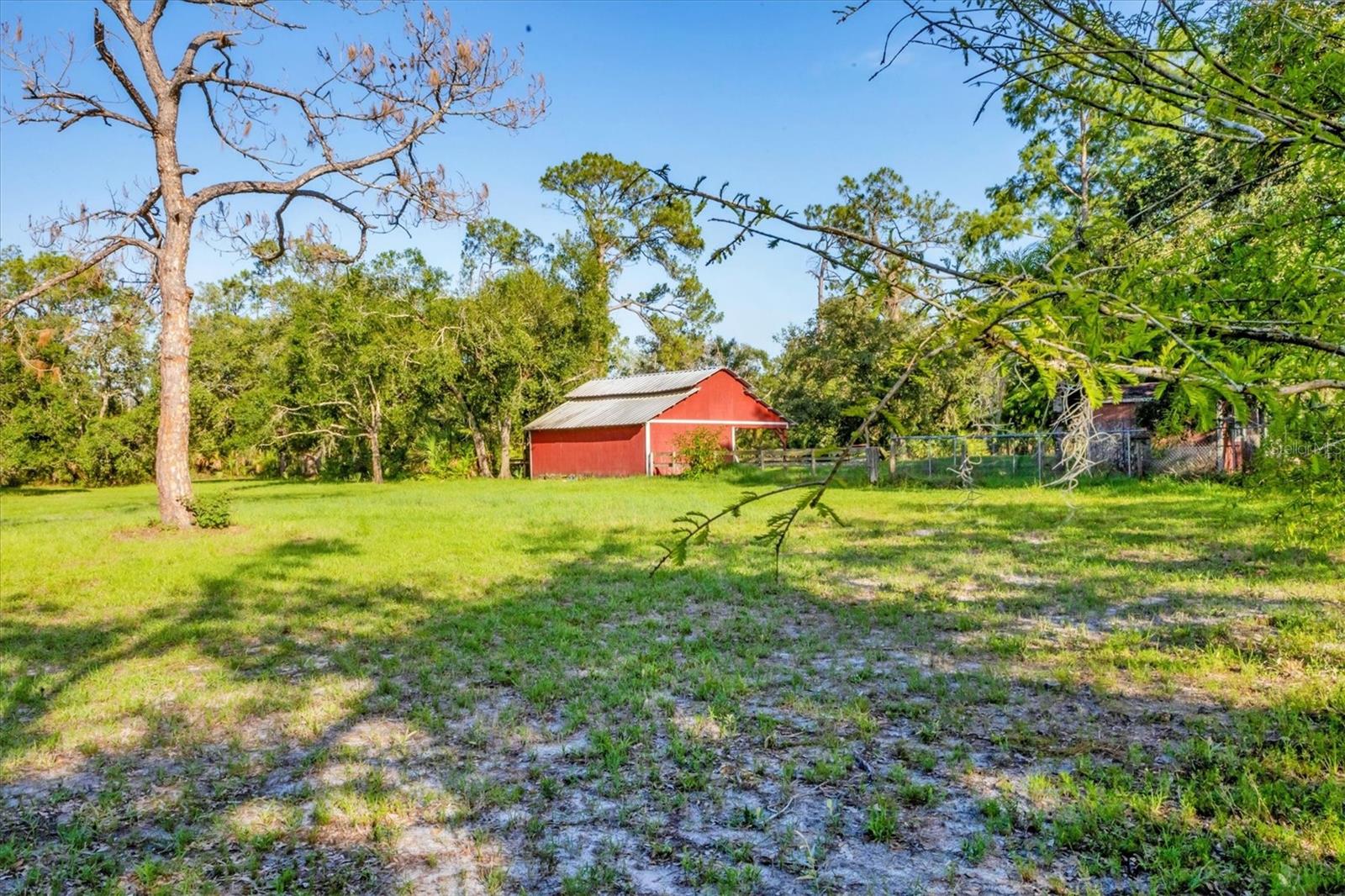 ACREAGE - Residential