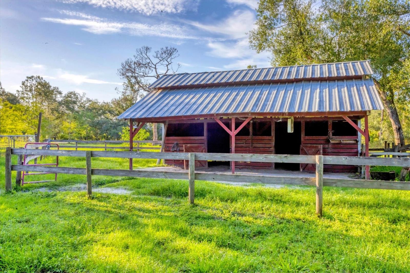 ACREAGE - Residential