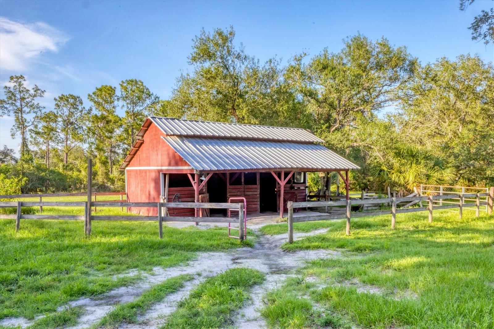 ACREAGE - Residential