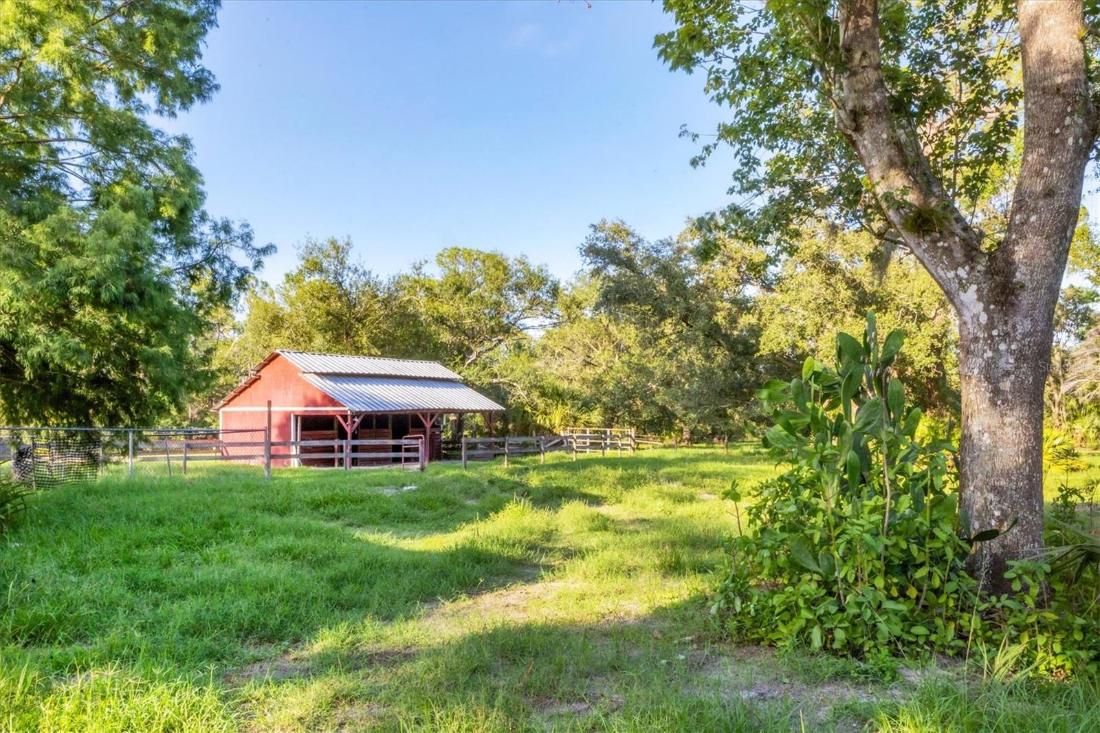 ACREAGE - Residential