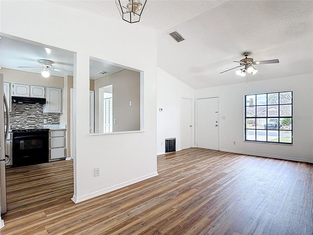 Photo of 115 Lindenwood Lane, Kissimmee, FL 34743 (MLS # S5144691)