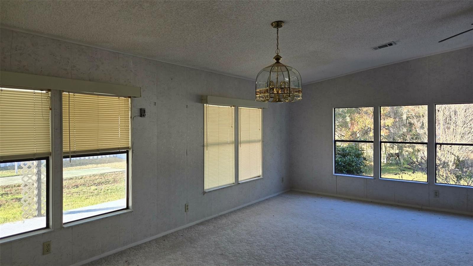 LAS BRISAS - Residential