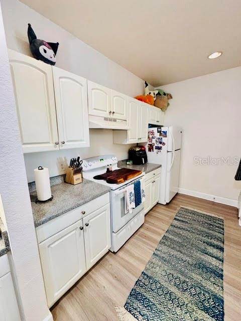 Casas a venda 4 - Jen Dantas 860 N ORANGE AVENUE 328