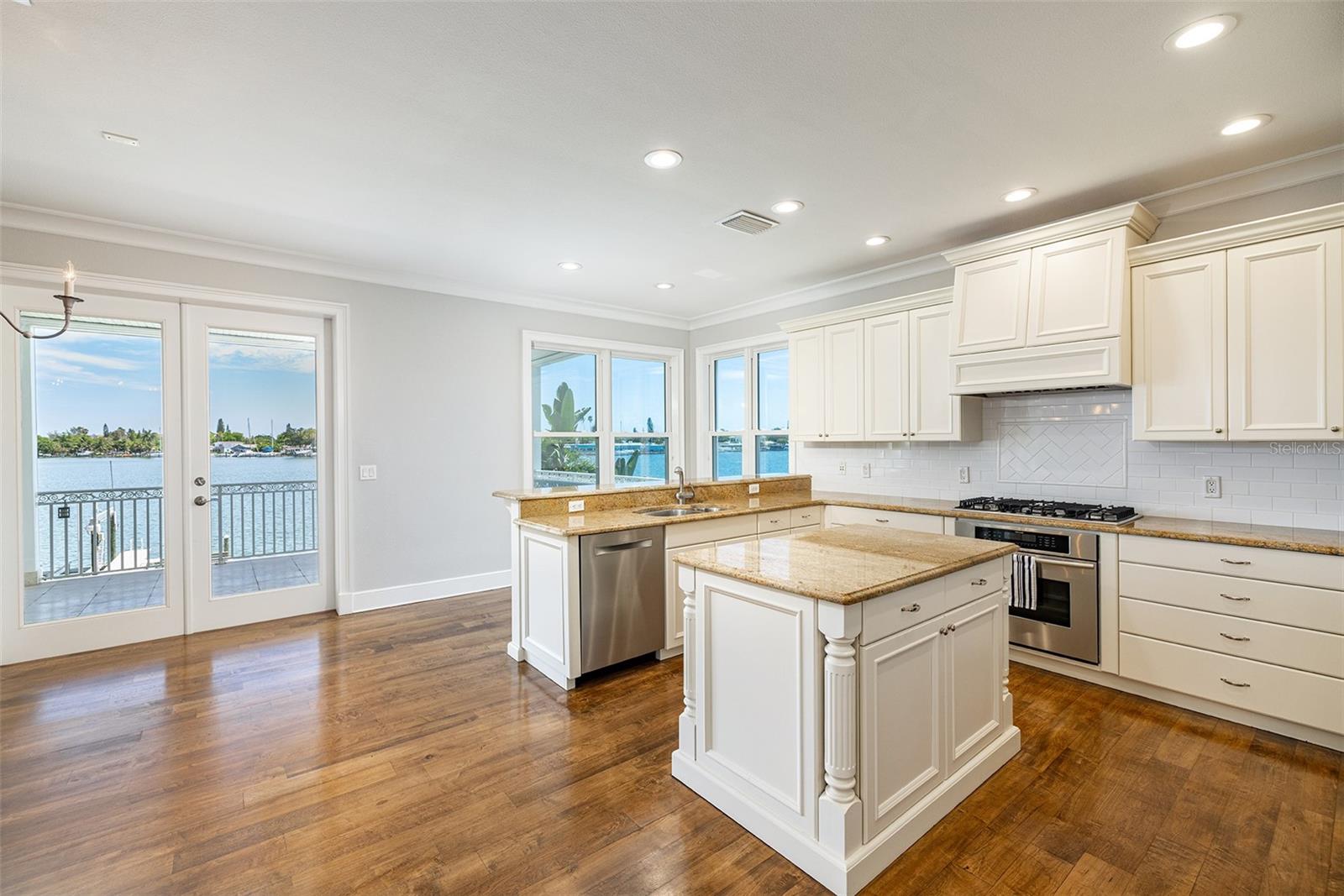 BAY POINT ESTATES 2ND ADD - Residential Lease