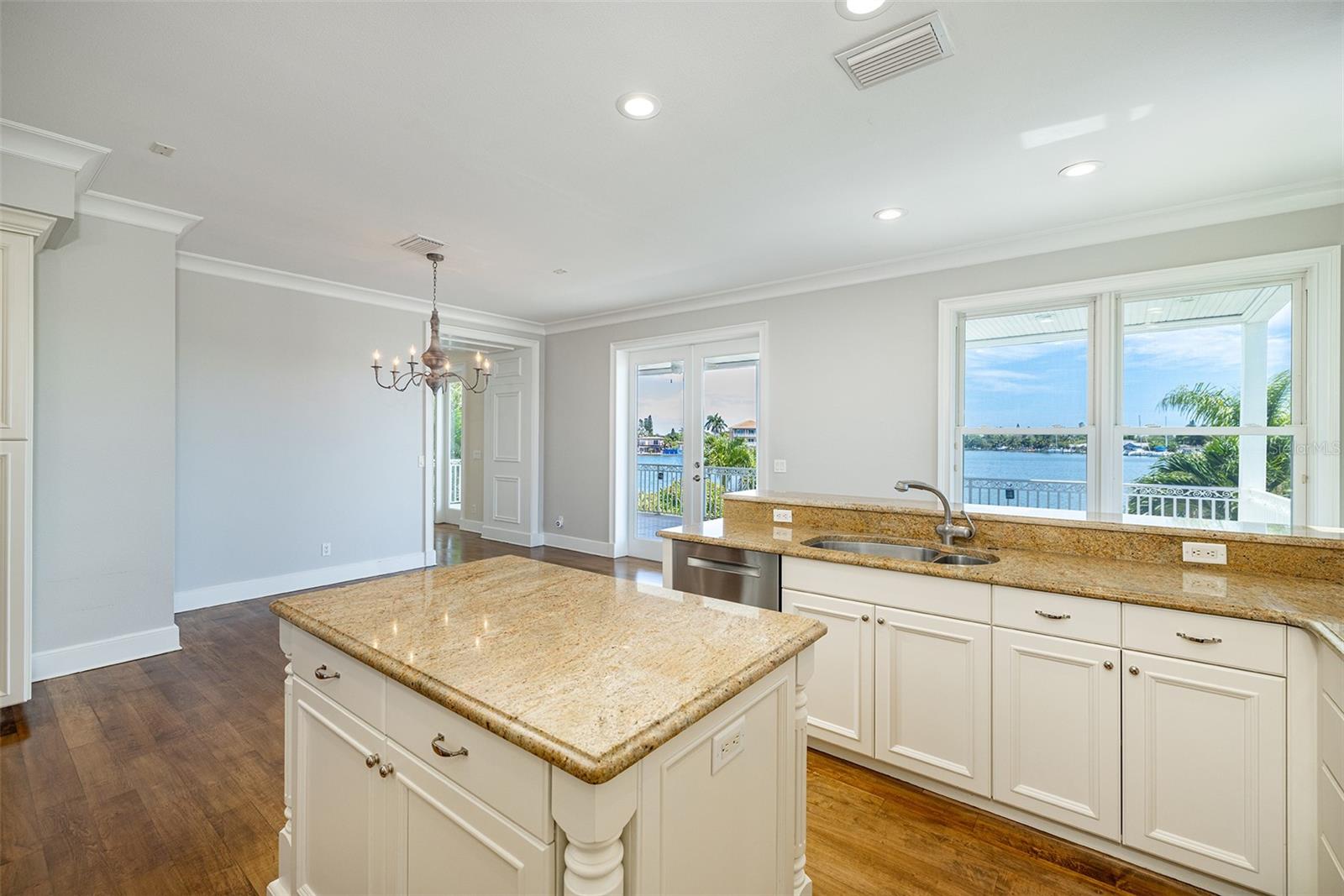 BAY POINT ESTATES 2ND ADD - Residential Lease