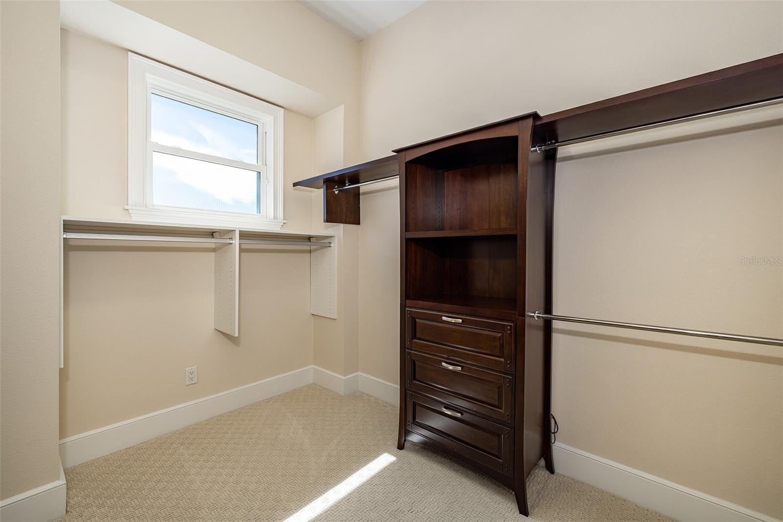 BAY POINT ESTATES 2ND ADD - Residential Lease
