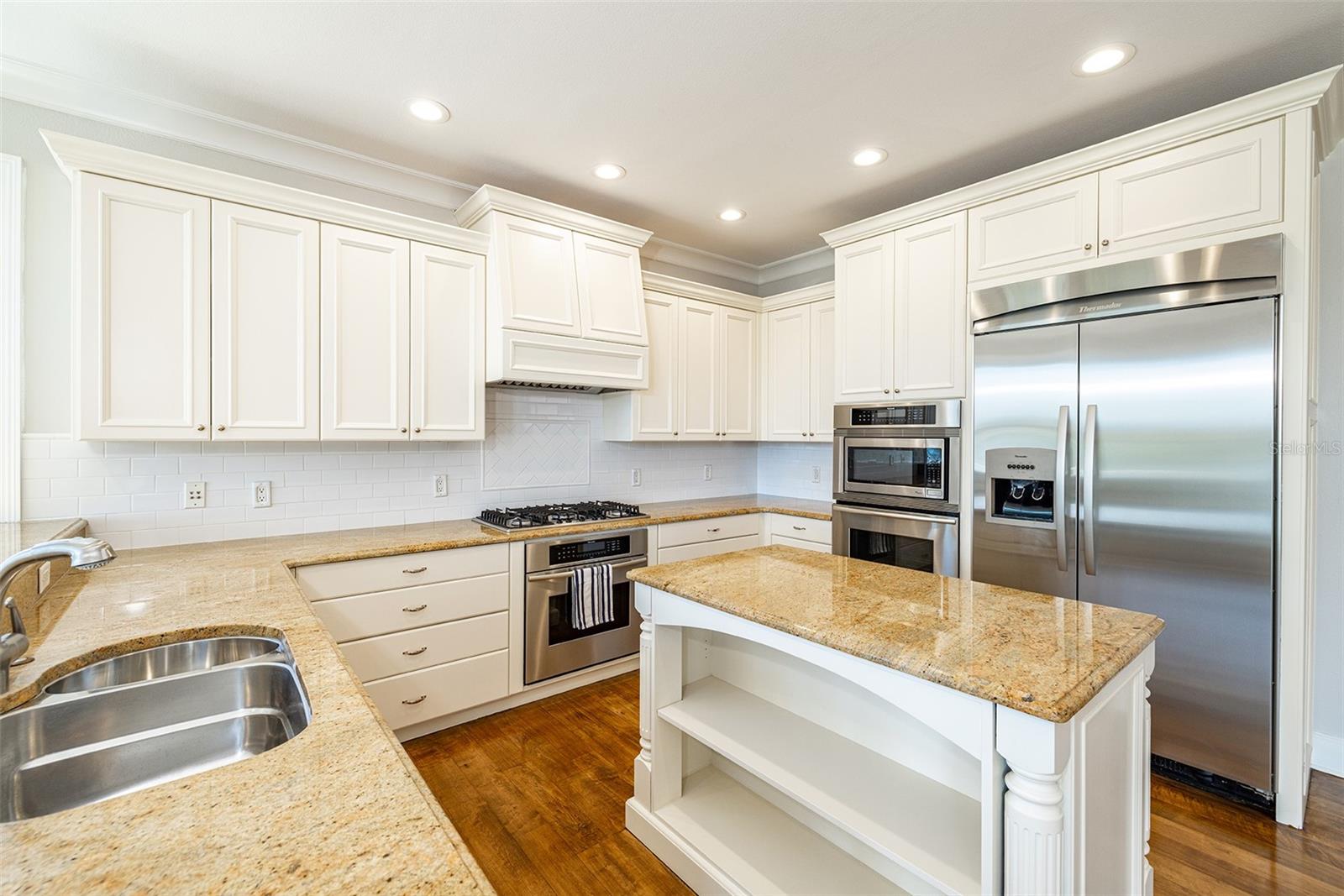 BAY POINT ESTATES 2ND ADD - Residential Lease