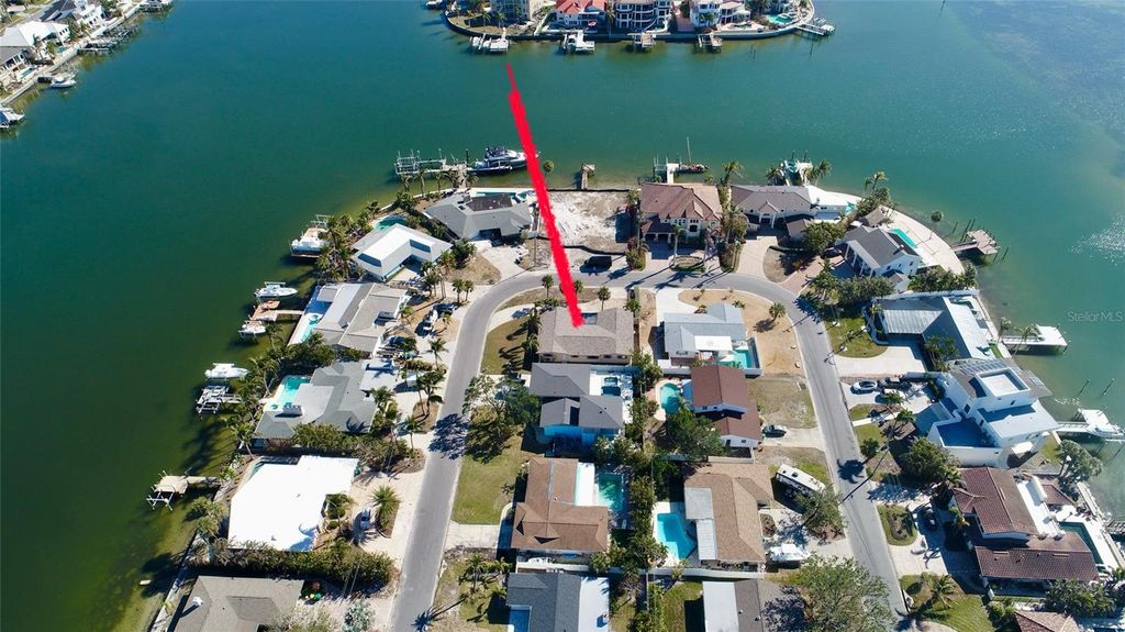 Photo of 2015 Dolphin Boulevard S, St Petersburg, FL 33707 (MLS # TB8381061)