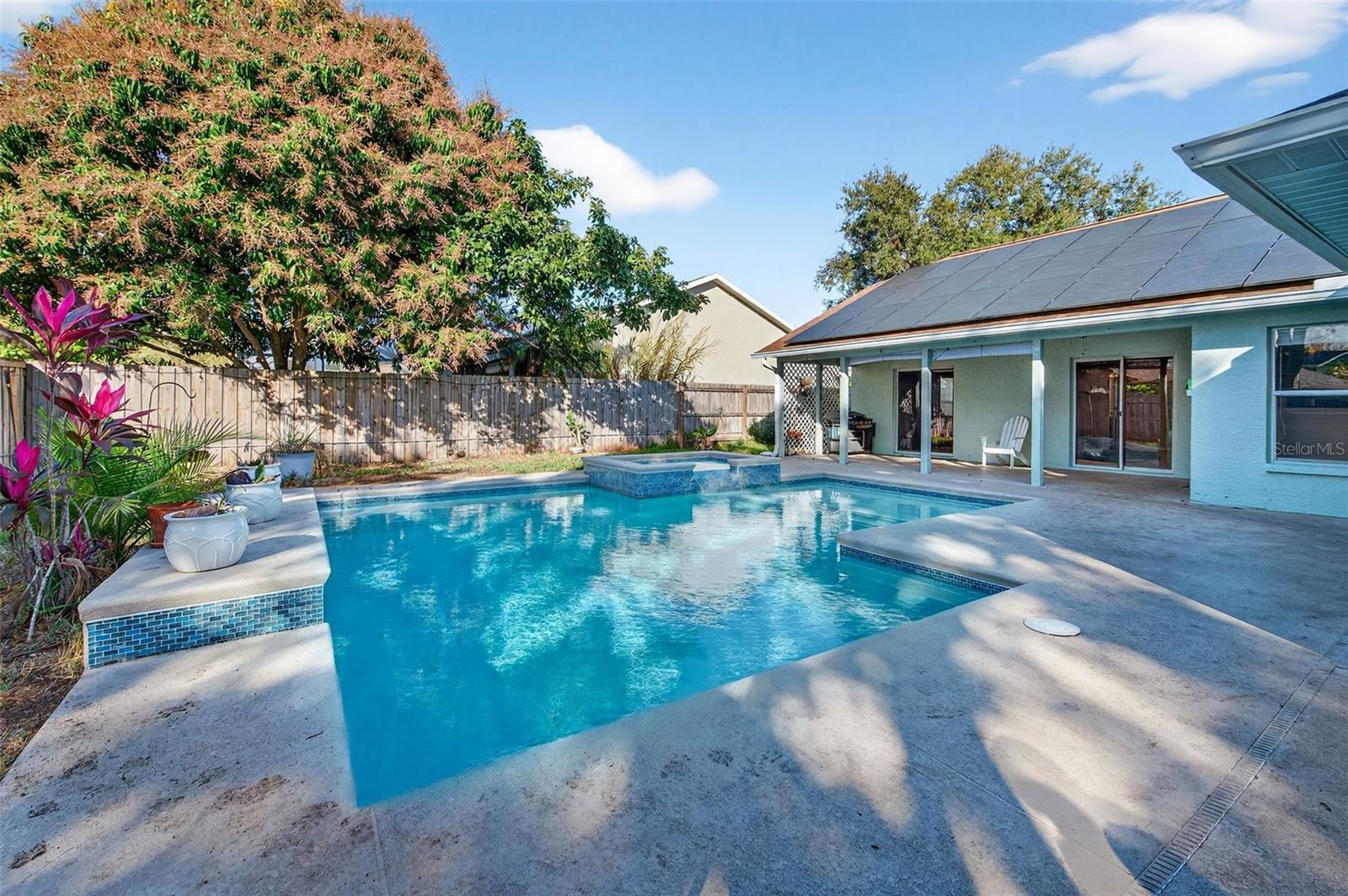 PINEDA CROSSING PH 01 - Residential