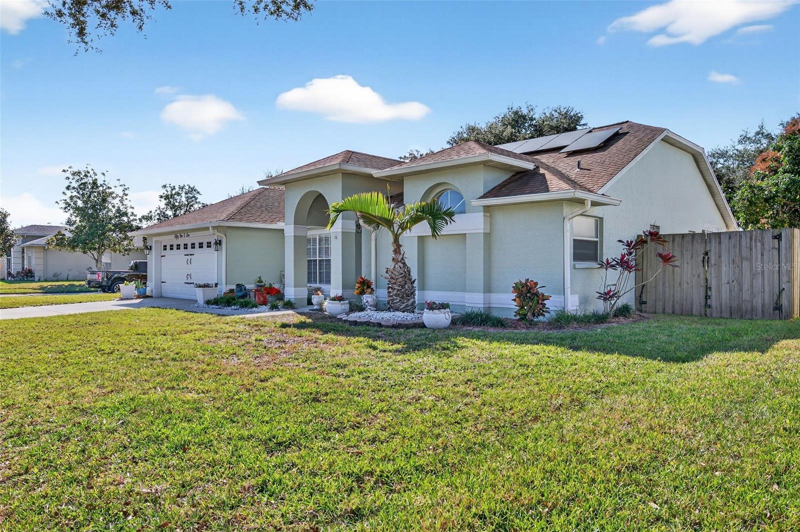 PINEDA CROSSING PH 01 - Residential