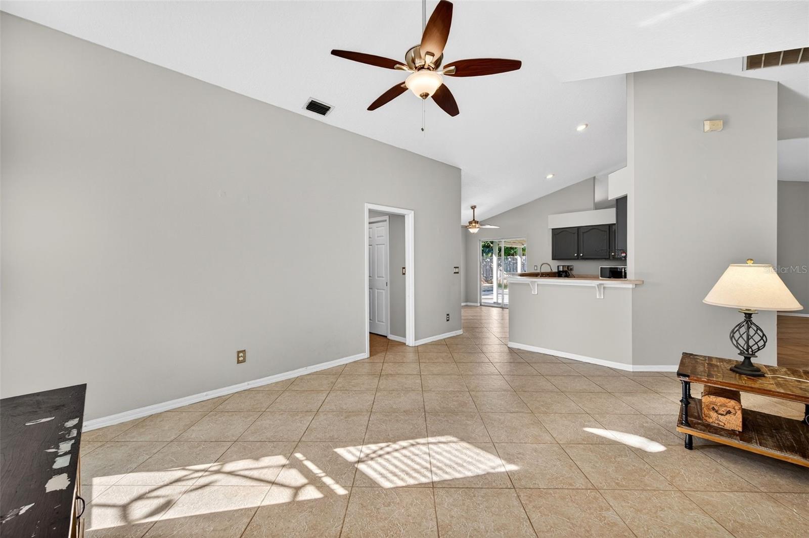 PINEDA CROSSING PH 01 - Residential