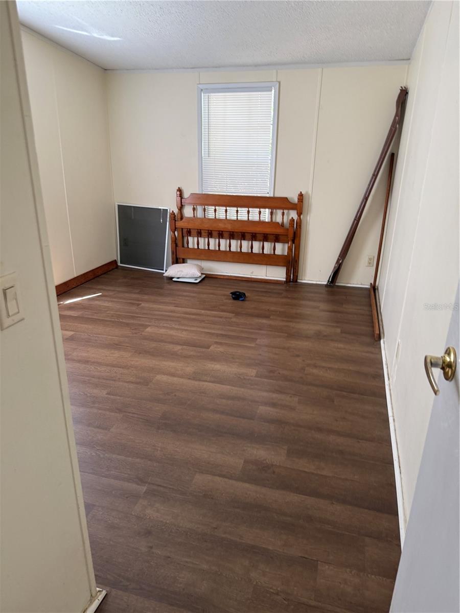 BREEZEWOOD ESTATE - Residential