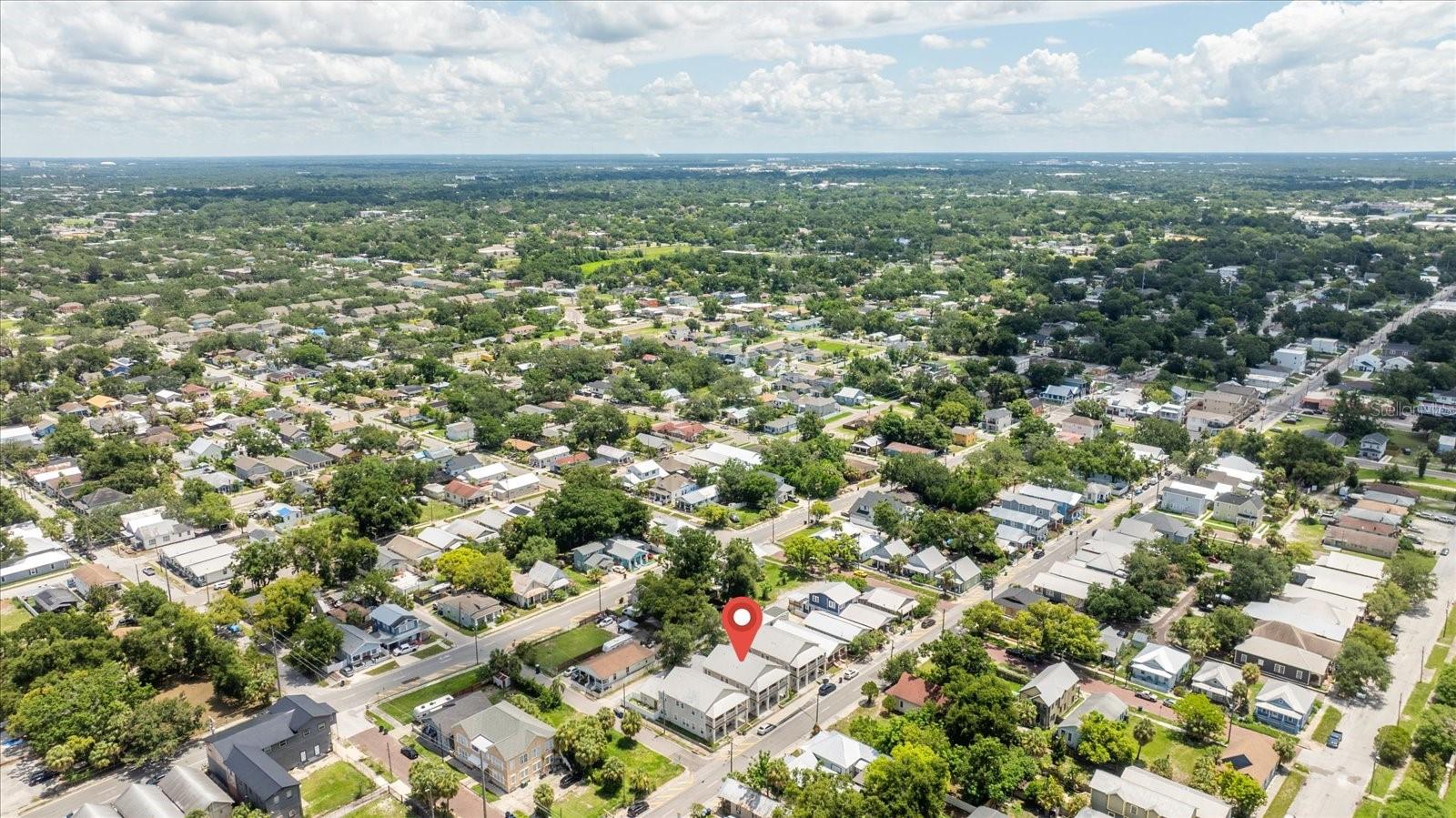 GIUSTOS TWNHMS - Residential Income