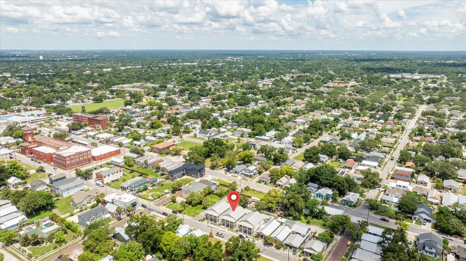 GIUSTOS TWNHMS - Residential Income