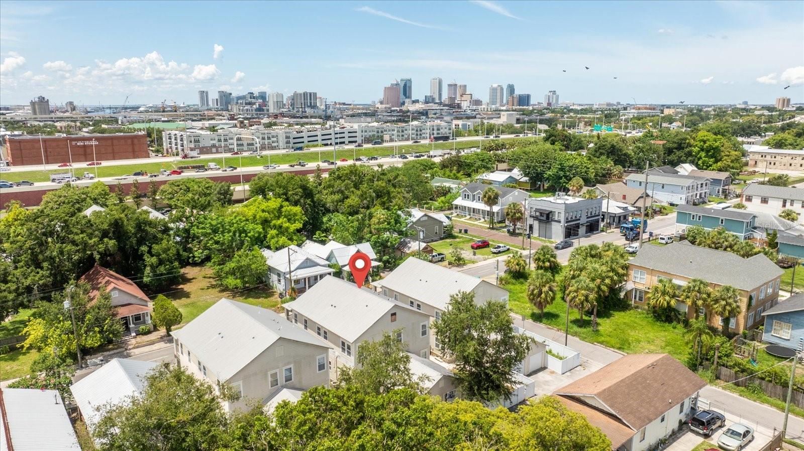 GIUSTOS TWNHMS - Residential Income