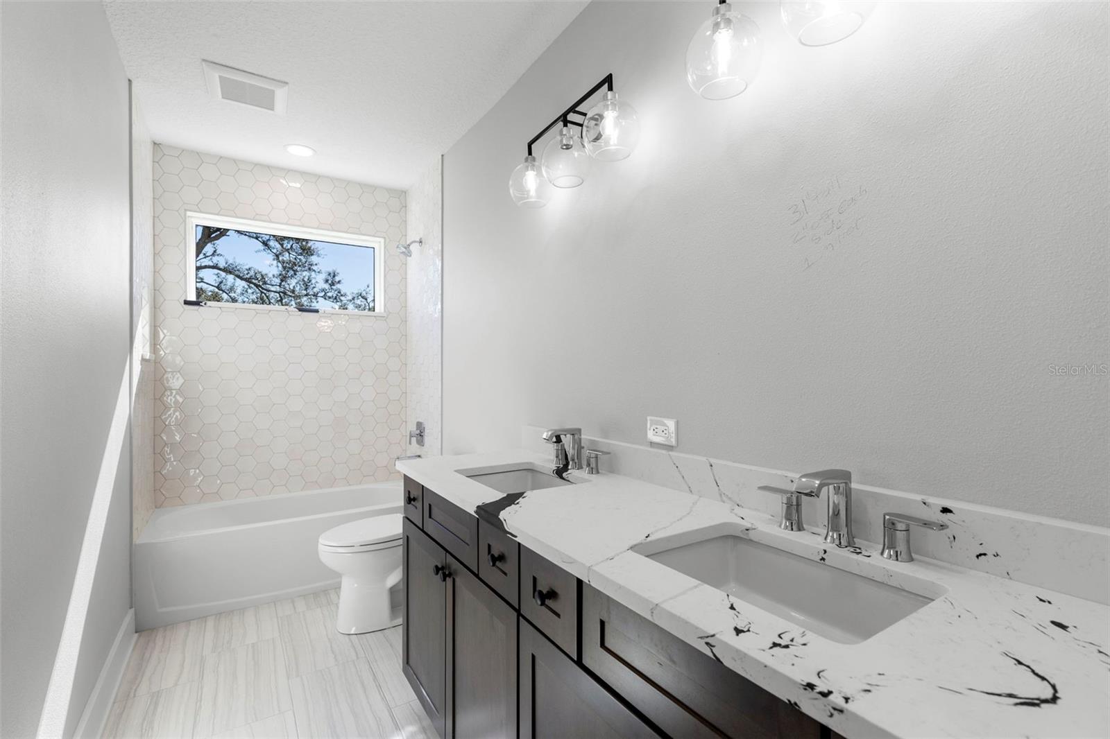 D4S | MADISON TOWNHOMES - Residential