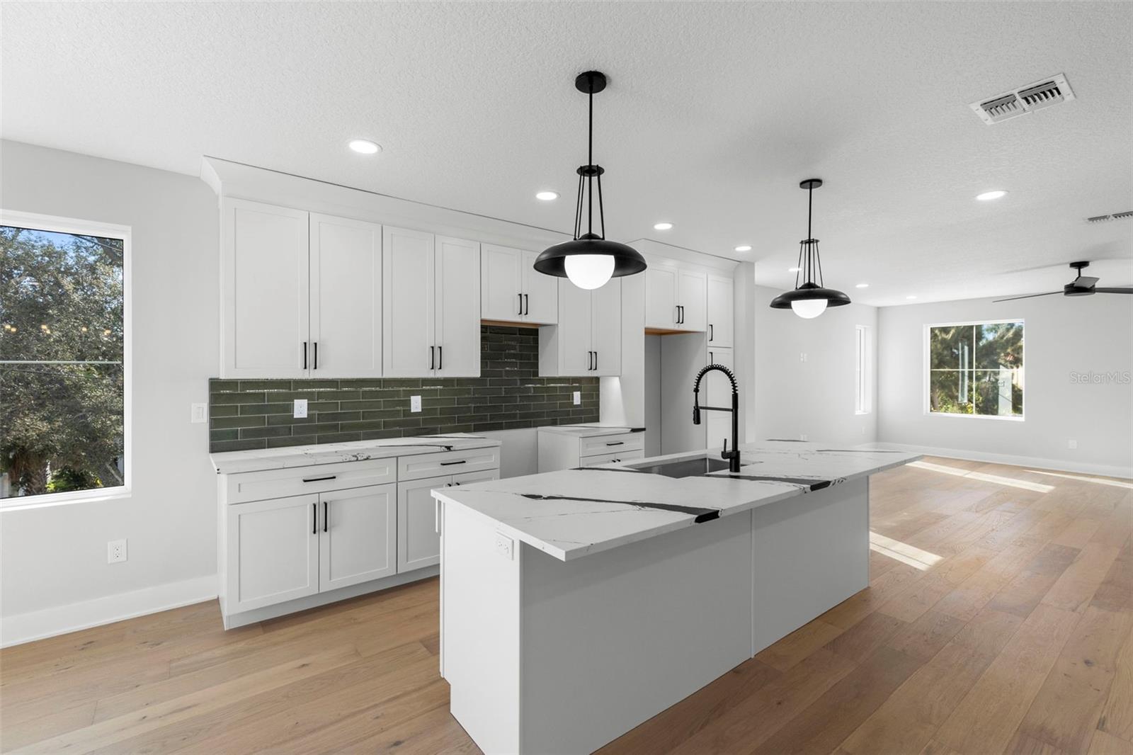 D4S | MADISON TOWNHOMES - Residential