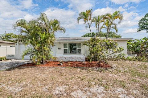 Photo of 4357 32nd Avenue N, St Petersburg, FL 33713 (MLS # TB8508624)