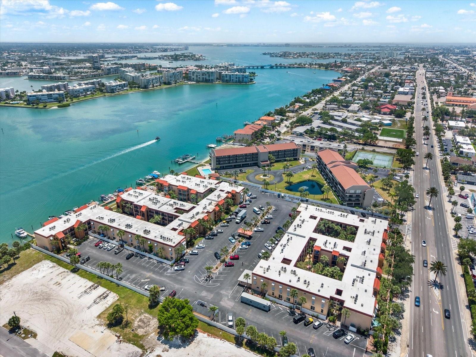 BOCA SHORES CONDO - Residential Lease
