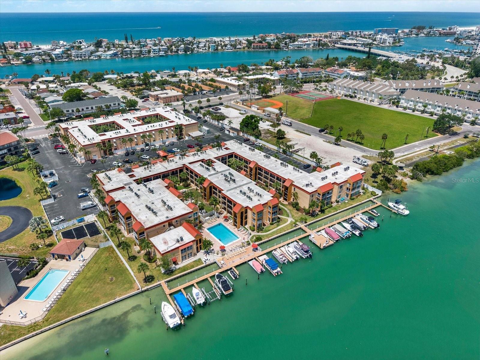 BOCA SHORES CONDO - Residential Lease