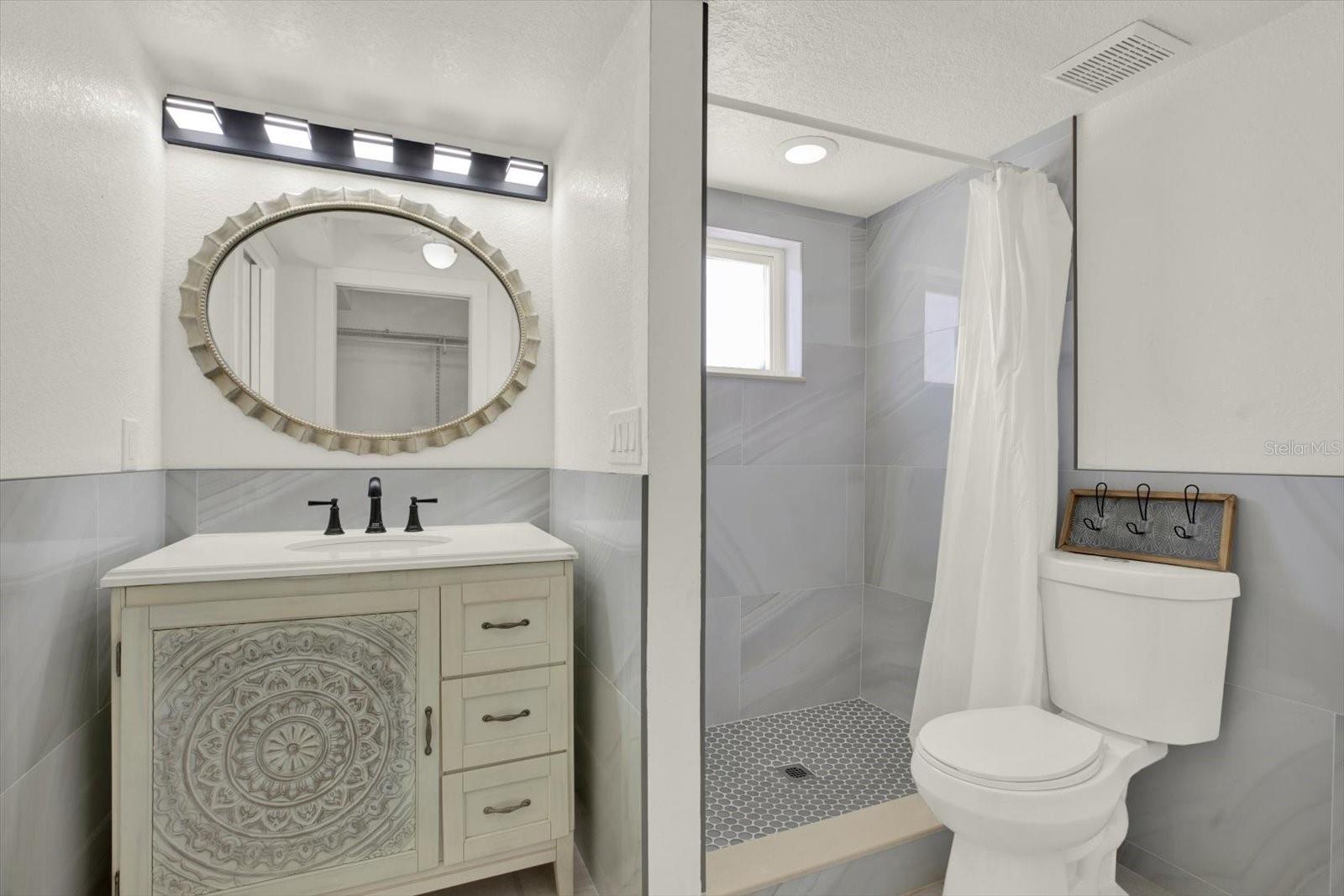 BOCA SHORES CONDO - Residential Lease