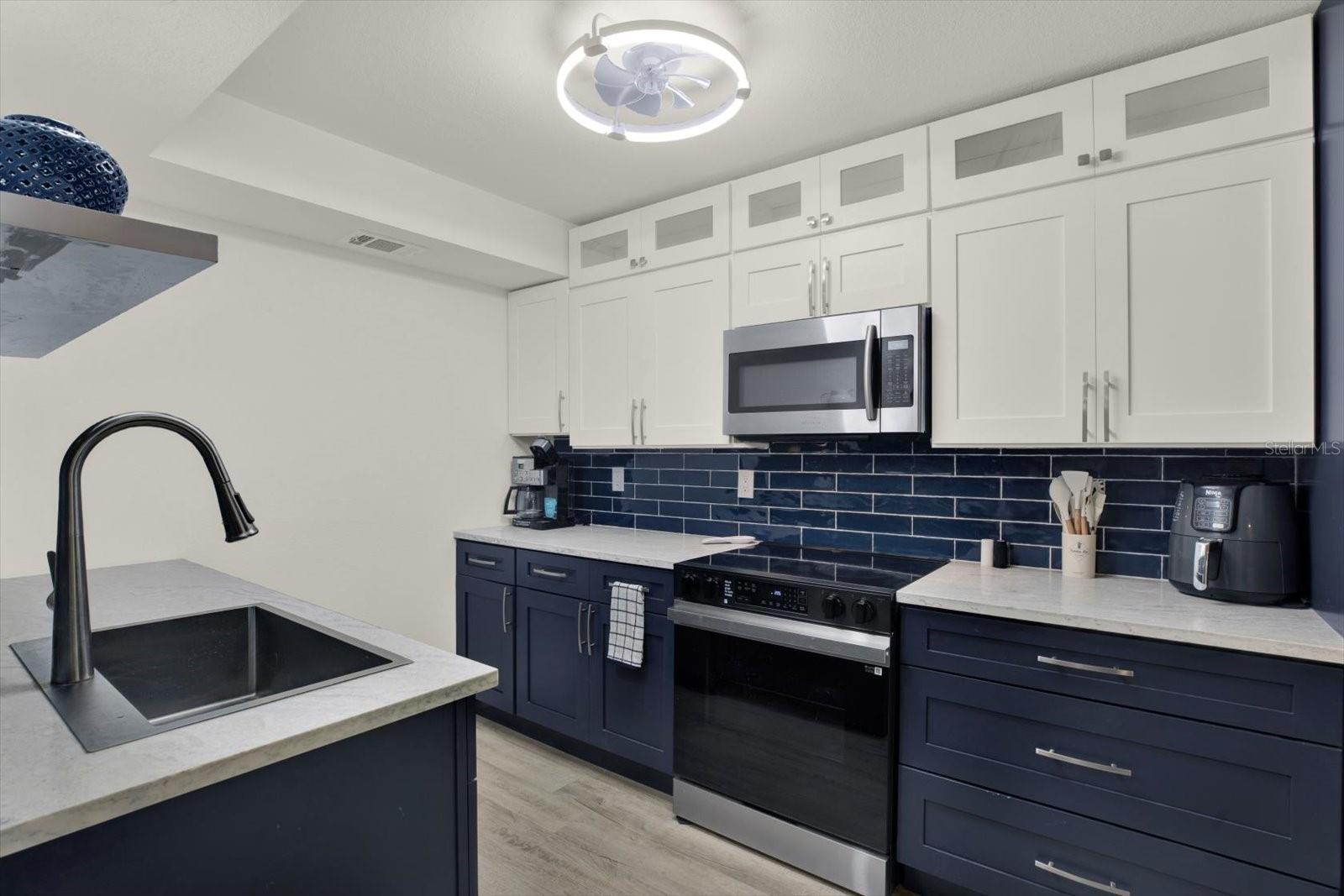 BOCA SHORES CONDO - Residential Lease