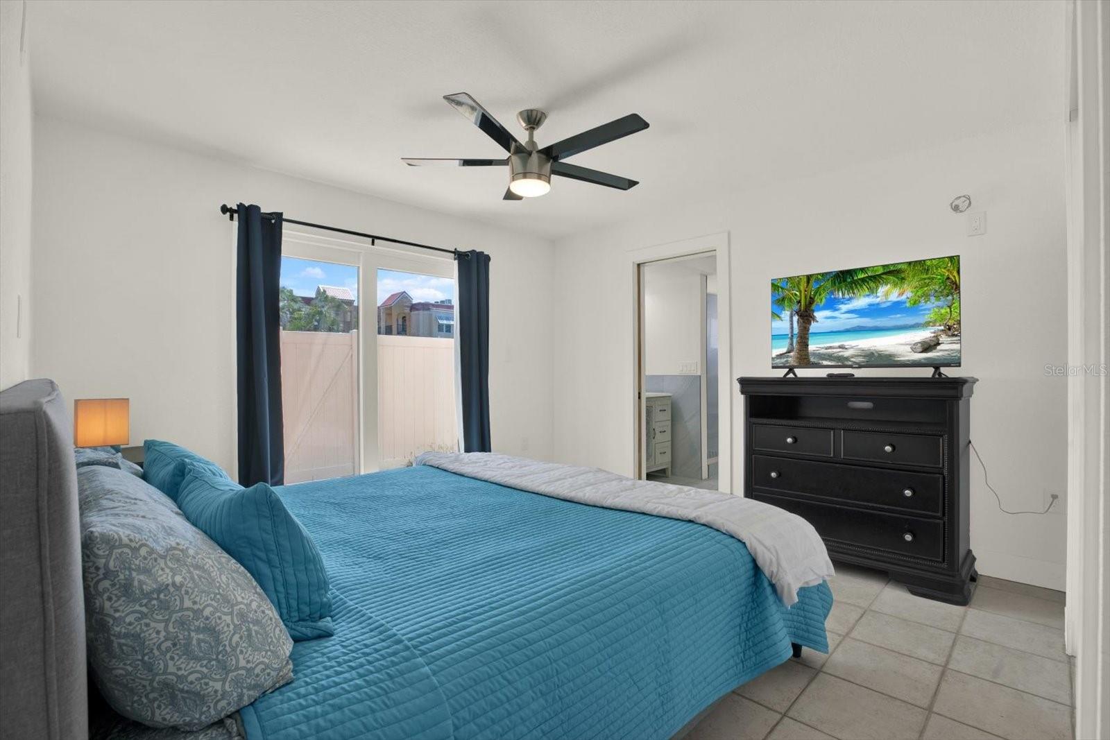 BOCA SHORES CONDO - Residential Lease