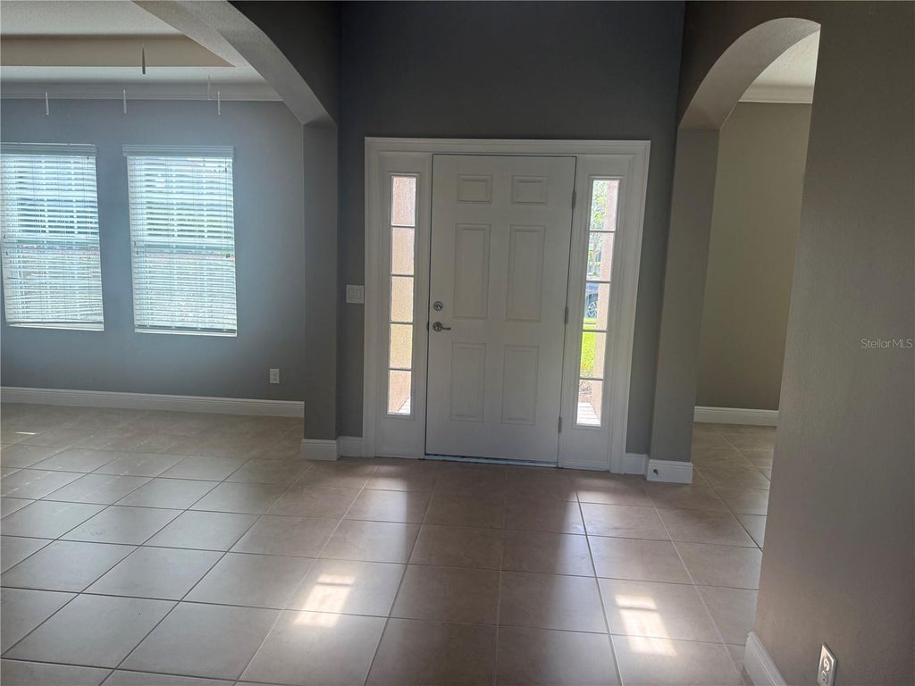 Photo of 3128 Amalfi Drive, Orlando, FL 32820 (MLS # O6427412)