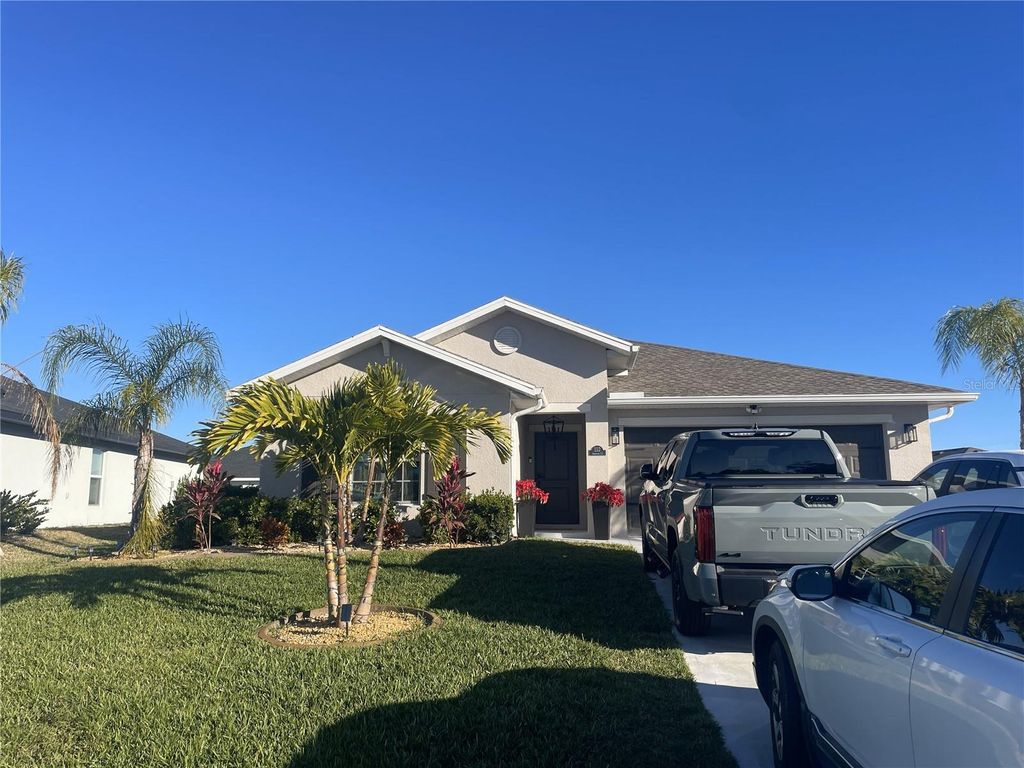 Photo of 112 Oakwood Court, Rotonda West, FL 33947 (MLS # D6146527)